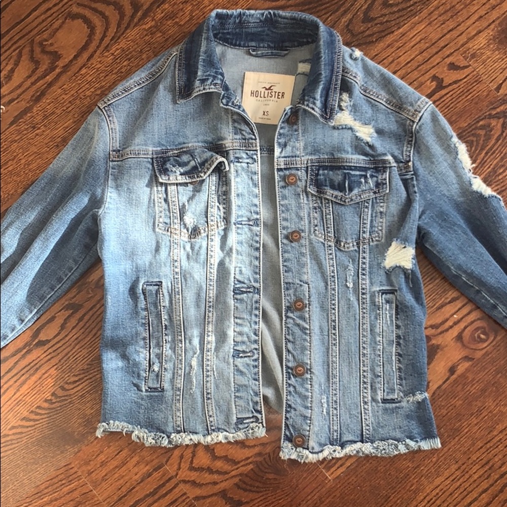 HOLLISTER ripped jean jacket